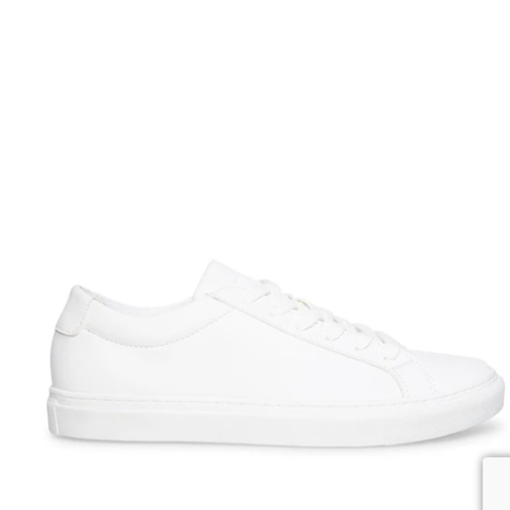 Steven by Steve Madden Bolo White shoes